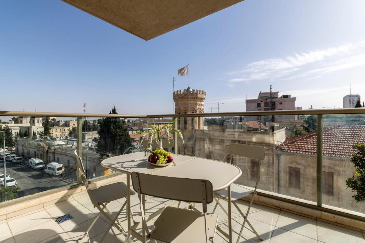 Luxury Three-Bedroom/Terrace Over Old City View Gerusalemme Esterno foto