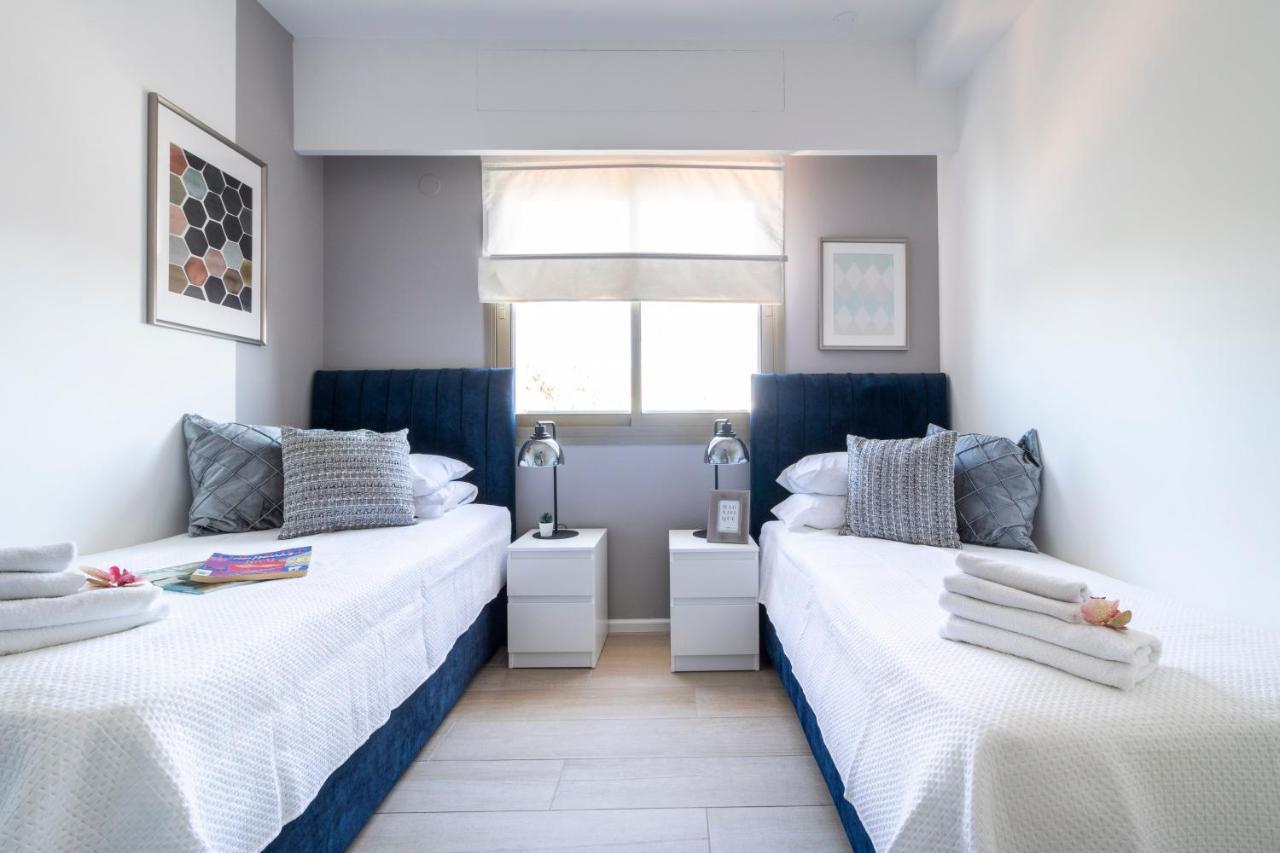 Luxury Three-Bedroom/Terrace Over Old City View Gerusalemme Esterno foto