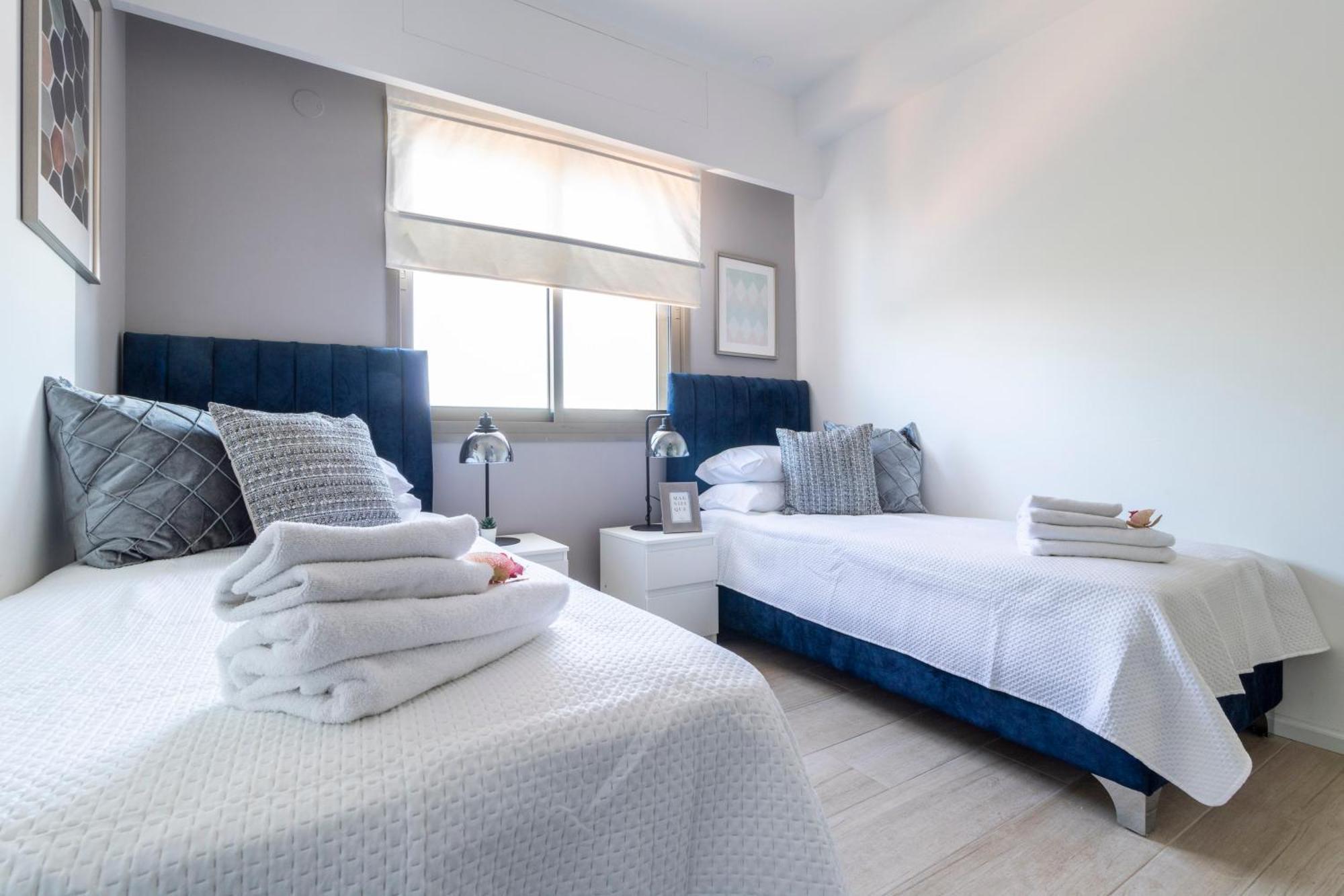 Luxury Three-Bedroom/Terrace Over Old City View Gerusalemme Esterno foto