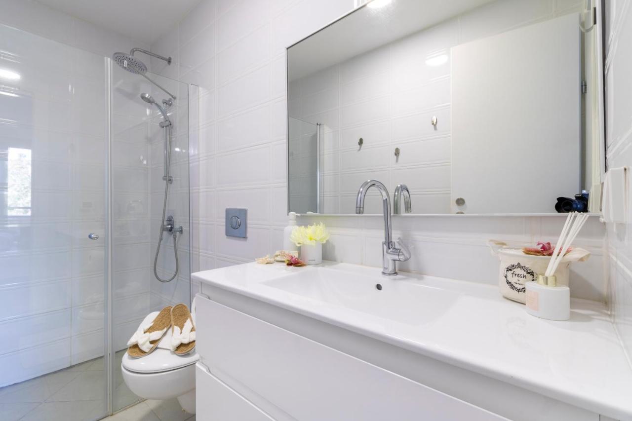 Luxury Three-Bedroom/Terrace Over Old City View Gerusalemme Esterno foto